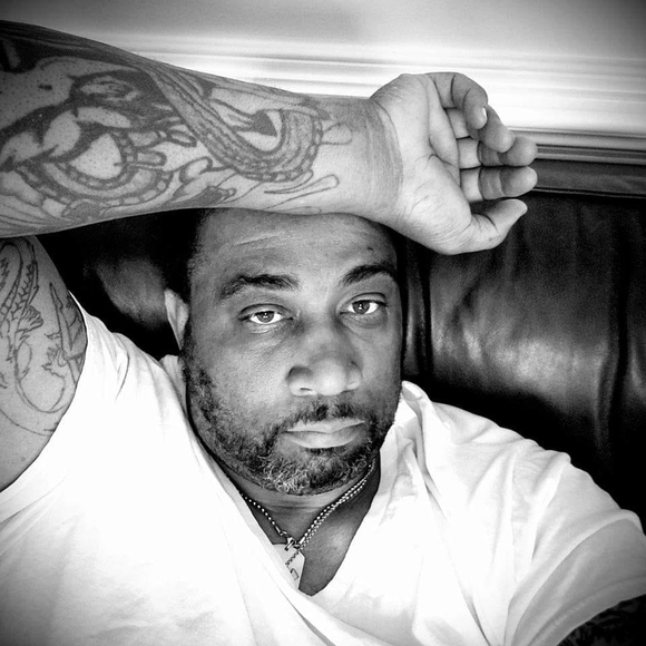 Meet your Posher, Richard - Picture 1 of 1